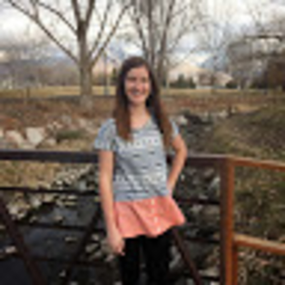 Meet your Posher, Danielle